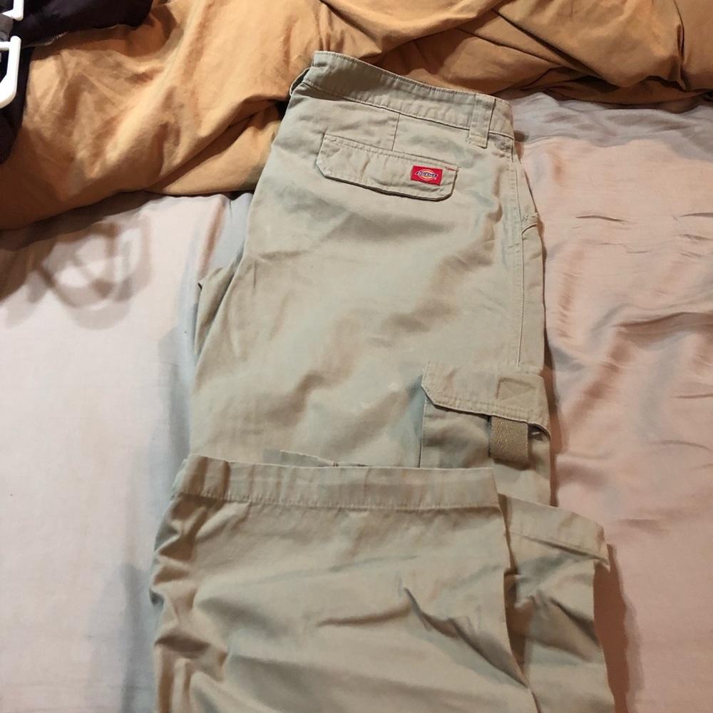 Women’s Dickie cargo pants